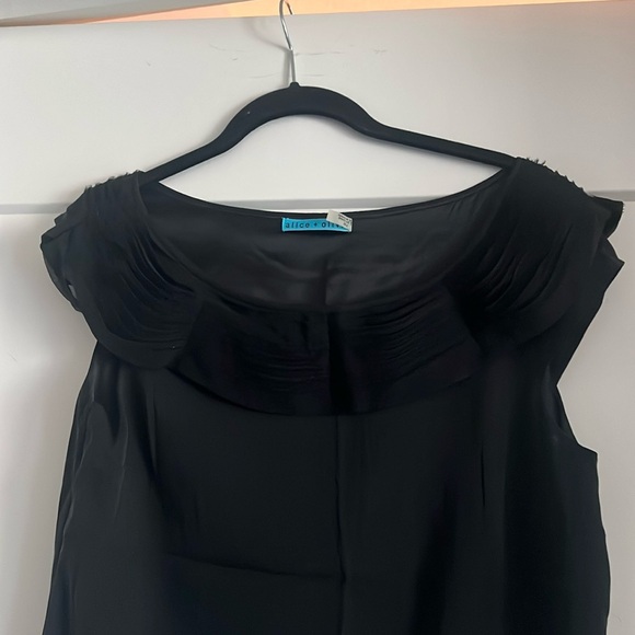 Alice and Olivia silk scoop neck top - Picture 4 of 7